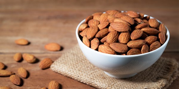 تصویر 5 از خرید و قیمت بادام درختی خام + فروش صادراتی